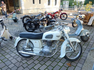 Motos du club Les Pétoires de l'Espoir